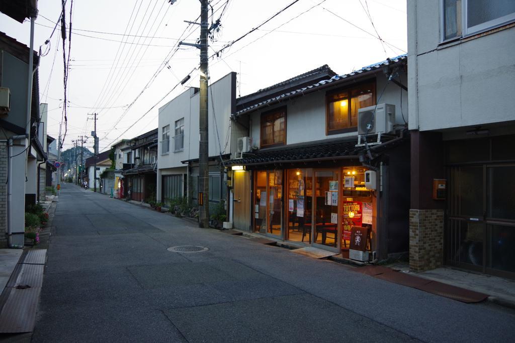 解放 Guest House 勝造 米子市 エクステリア 写真